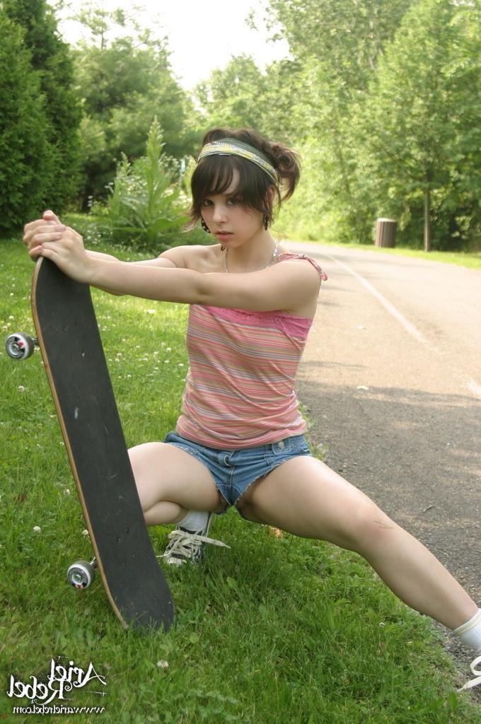 16P Skateboard teen girl outside