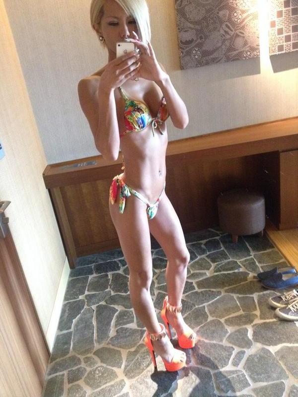 17P Japanese ladyboy