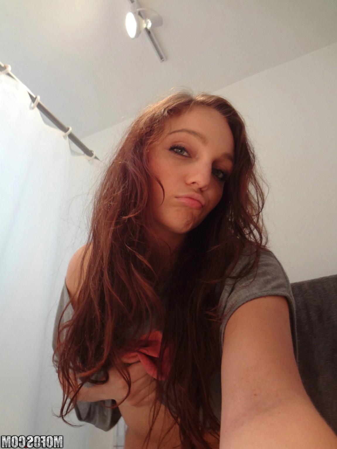 20P Real amateur user submitted girlfriends
