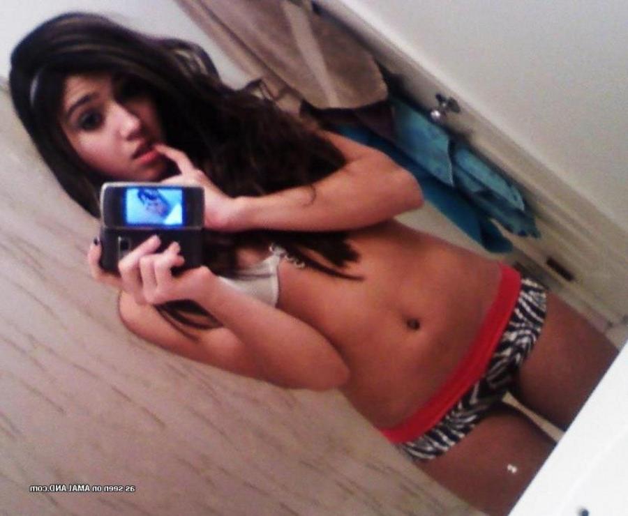12P Selection of a naughty mexican hottie posing with her bffs