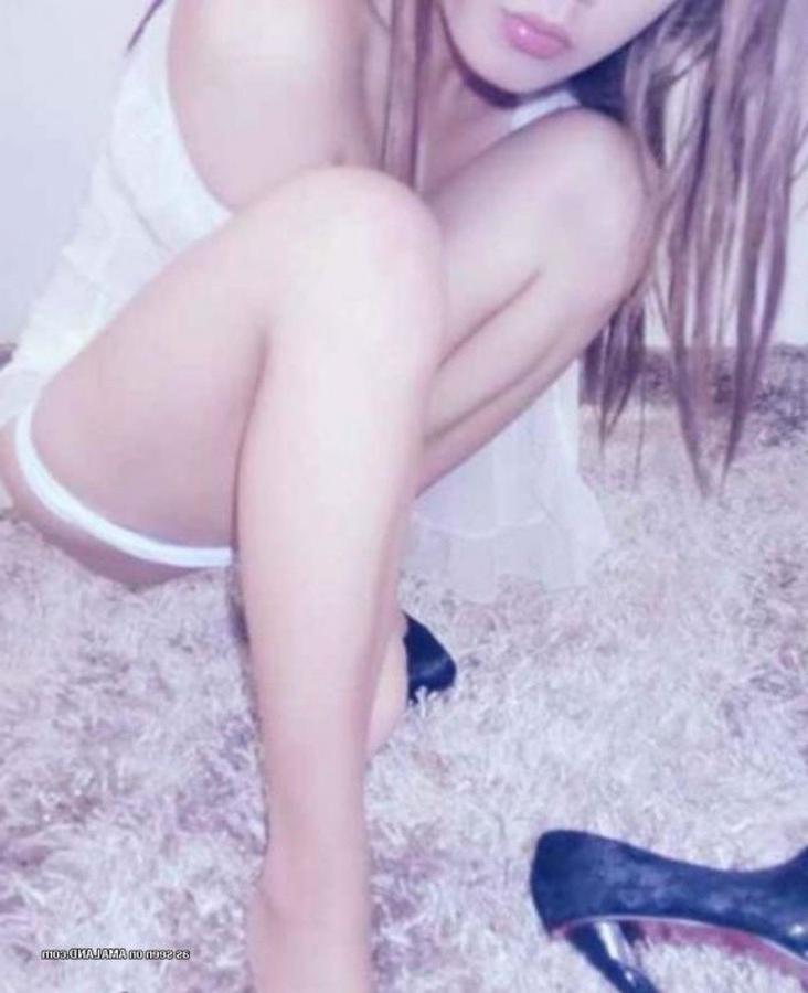 10P Collection of a shy Asian chick teasing her boyfriend
