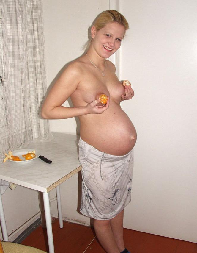 12P Sexy preggo amateur girls