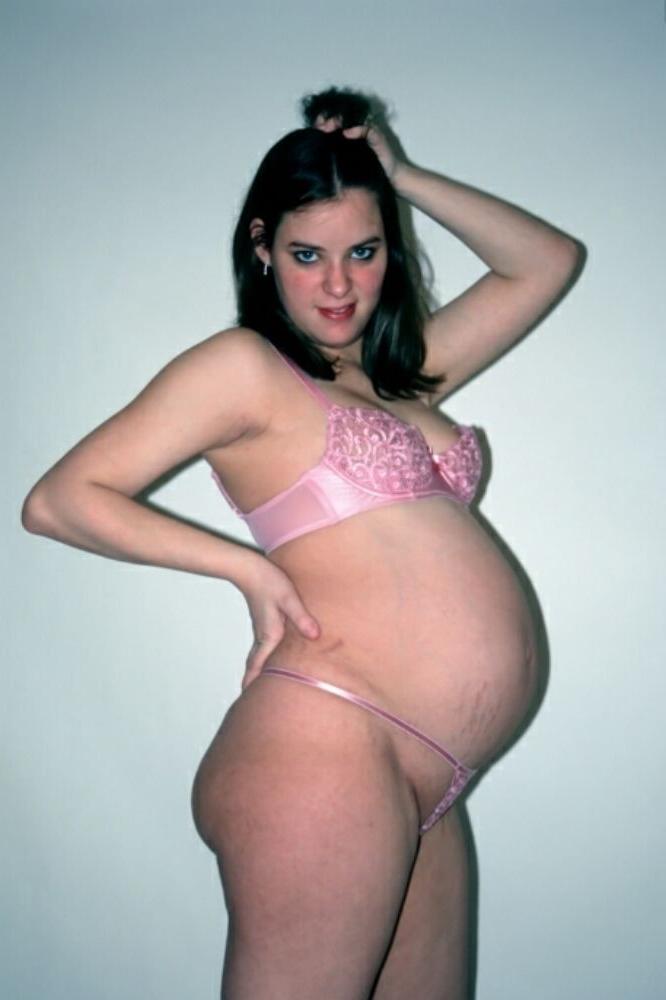 15P Pregnant gfs posing and fucking