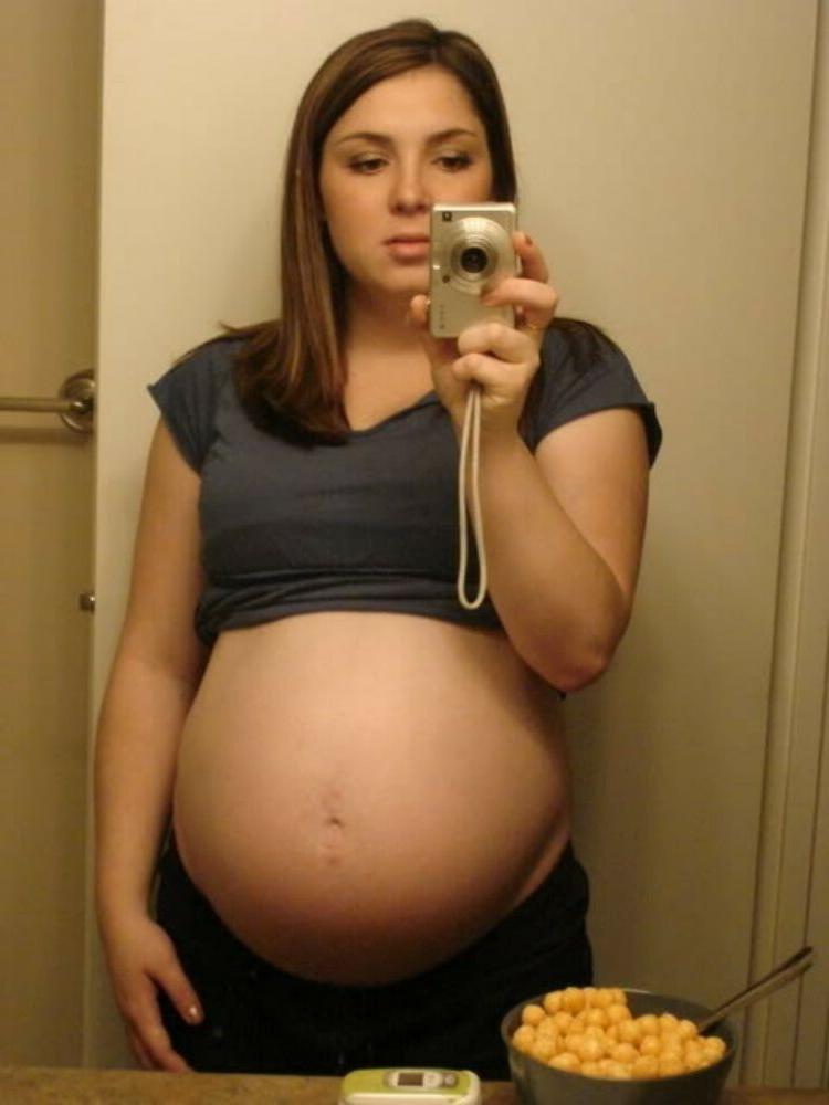 15P Pregnant gfs posing and fucking