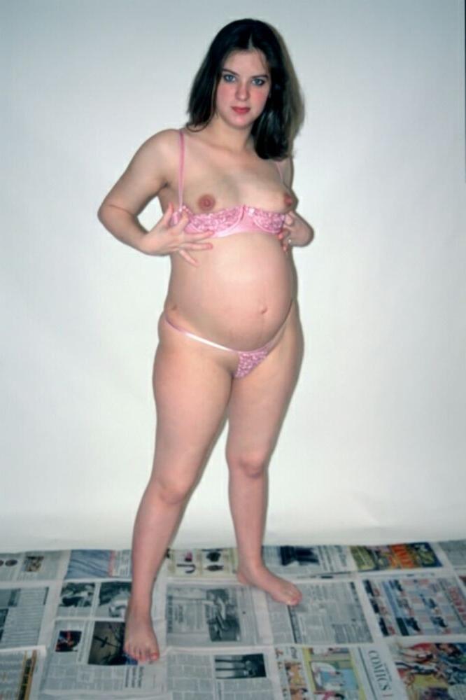 15P Pregnant gfs posing and fucking
