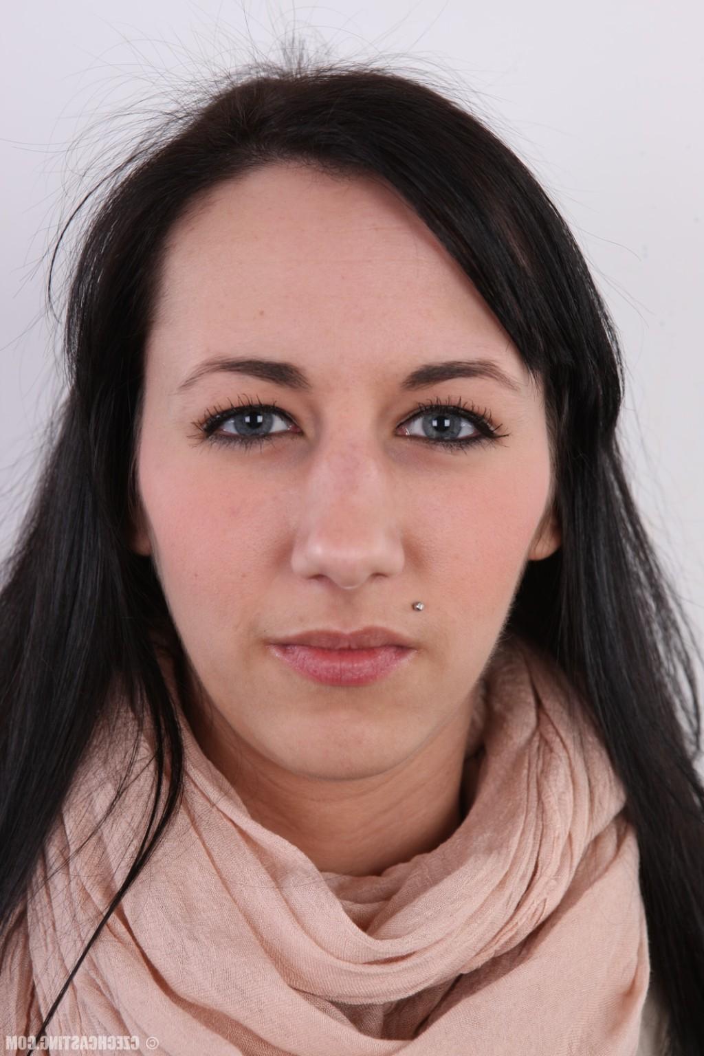 15P Tereza has no boyfriend, no job, no money