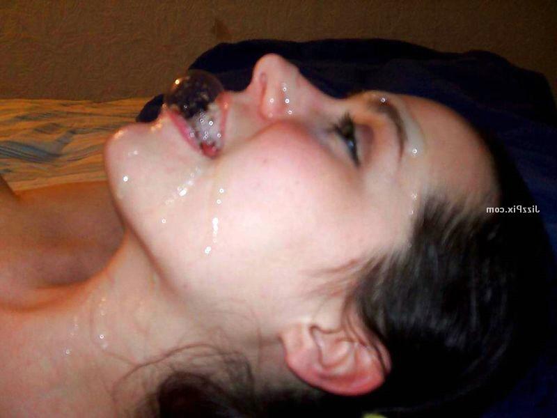 15P Horny amateur girlfriends taking cum facials