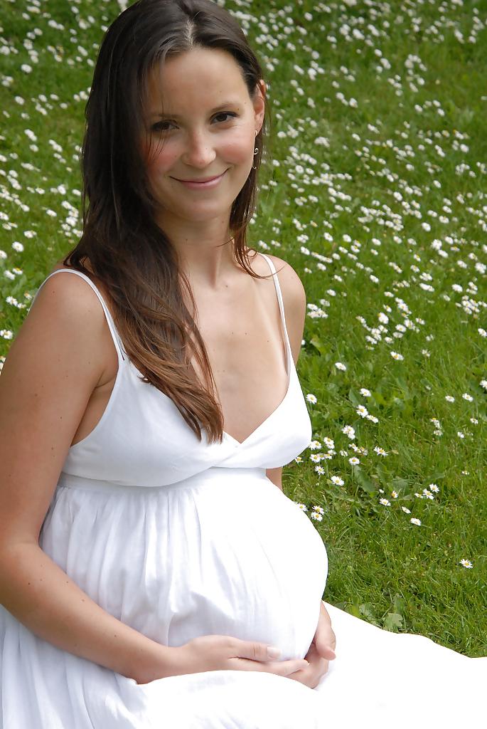 25P Ultimate Pregnant 1