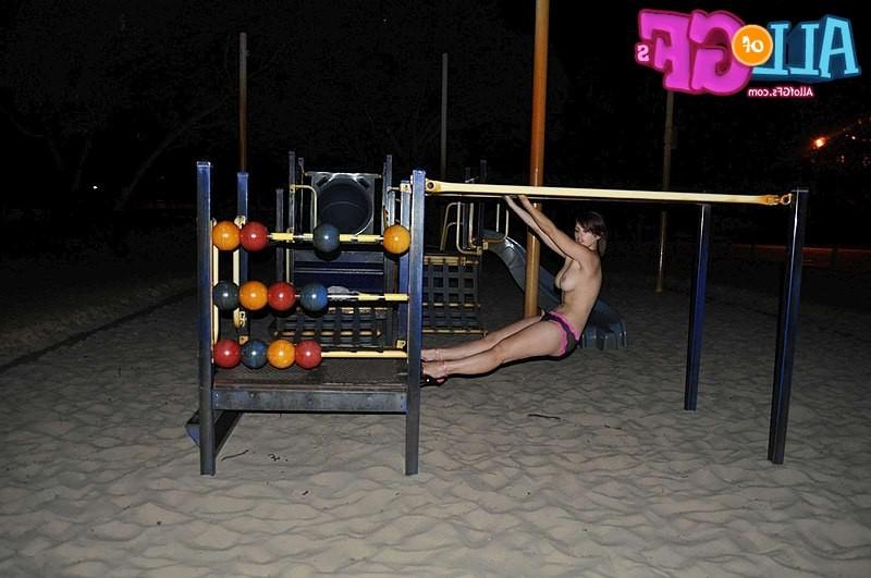 12P Girl friend experience with sex toy