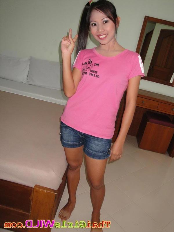 15P Tiny tit Thai GF gets face and pussy fucked then creampied