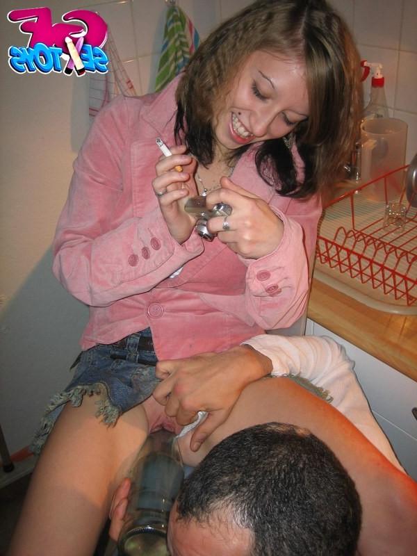 12P I pack my girl friend with dildo