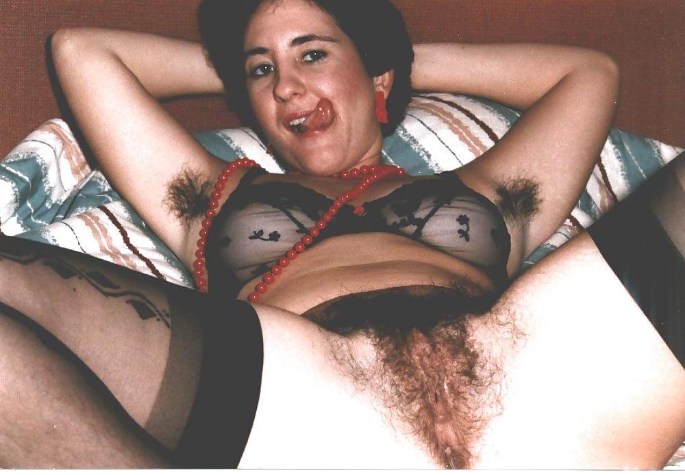 25P Hairy girlfriend