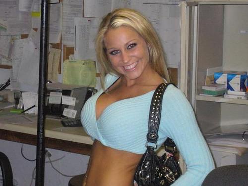 16P Pictures of hot girl to girl hardcore action