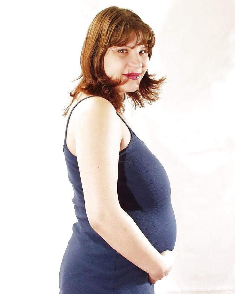20P HOT & SEXY PREGNANT GIRLS VII