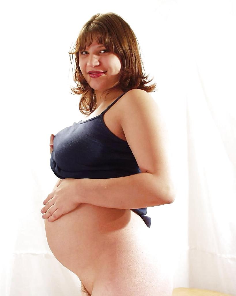 20P HOT & SEXY PREGNANT GIRLS VII