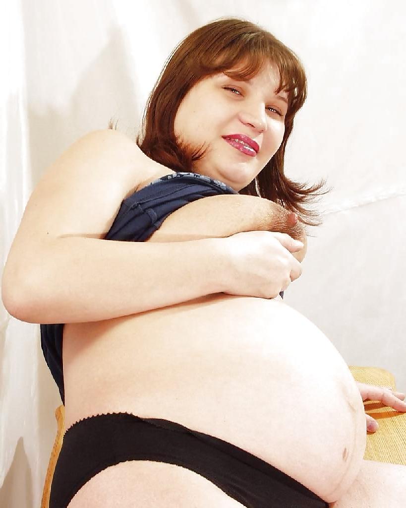 20P HOT & SEXY PREGNANT GIRLS VII