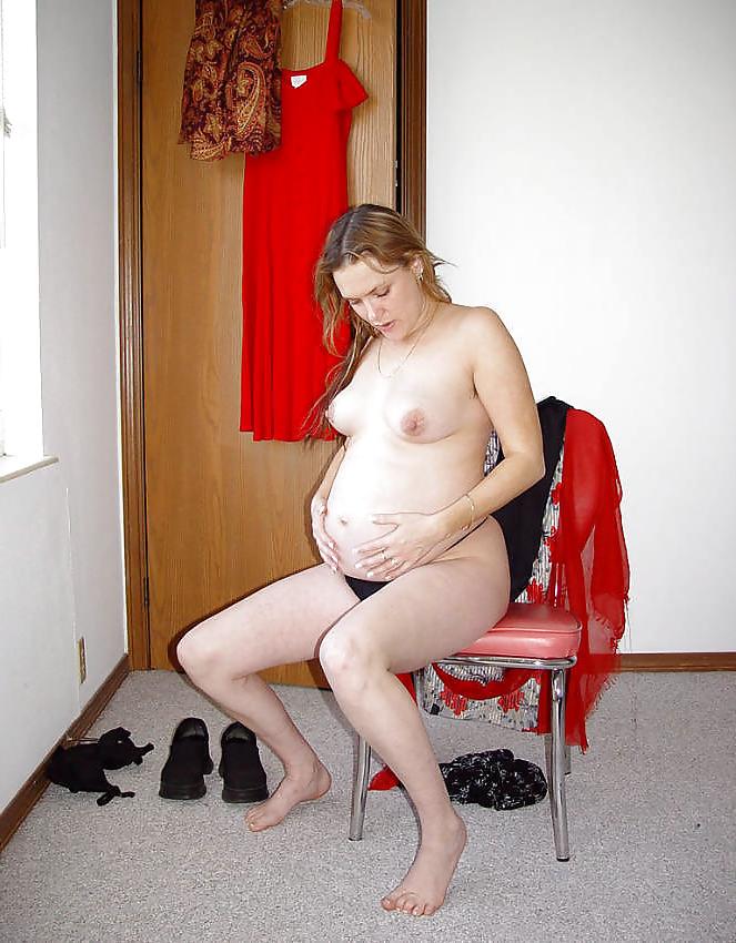 20P HOT & SEXY PREGNANT GIRLS XVI