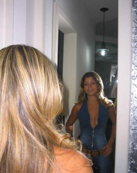 12P Latina slut with braces in mouth gets naked and touches herself