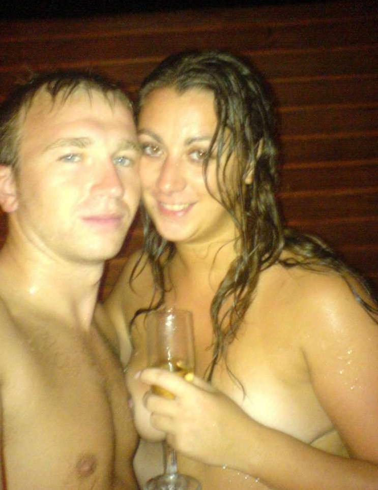 15P MILF in kinky vacay