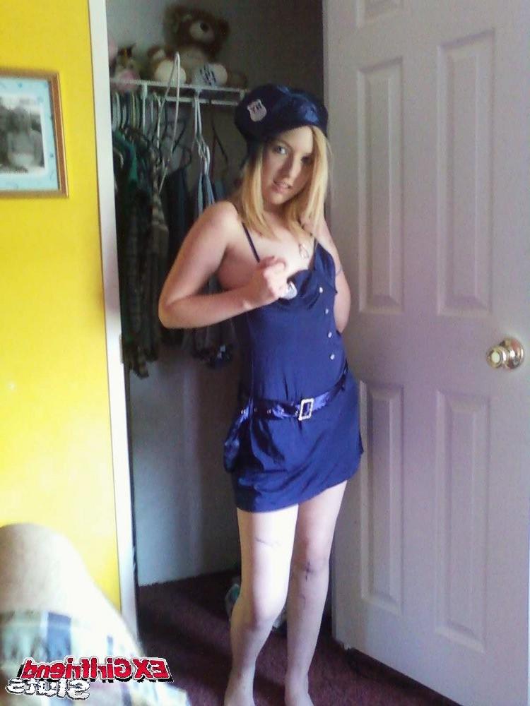 15P Self shot blonde girlfriend