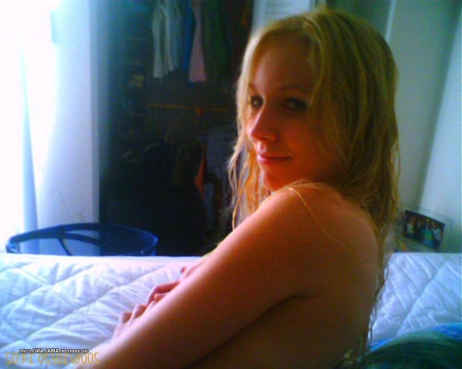 12P Gorgeous blonde princess from Watch My GF