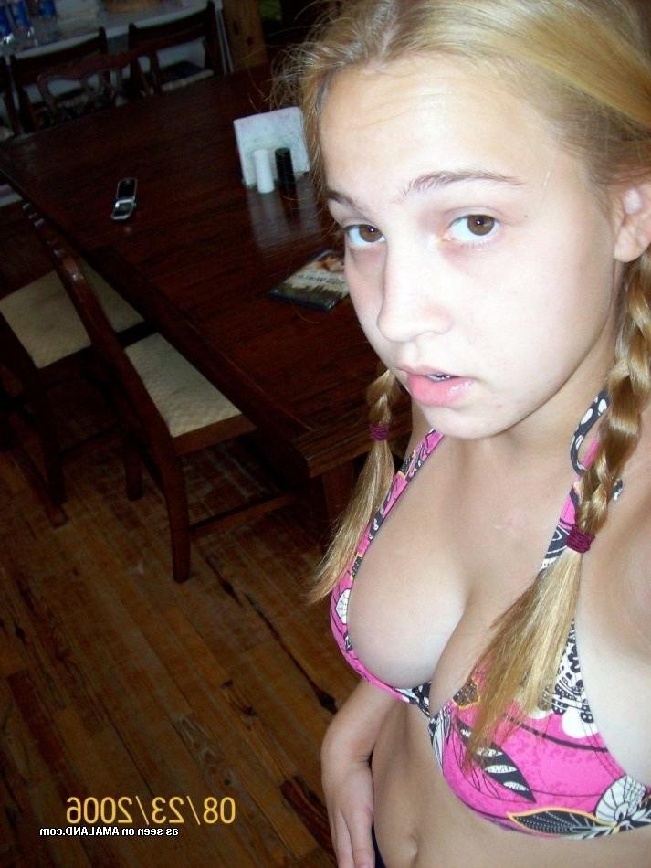 15P Explorative amateur 18 year old girlfriend BFFs