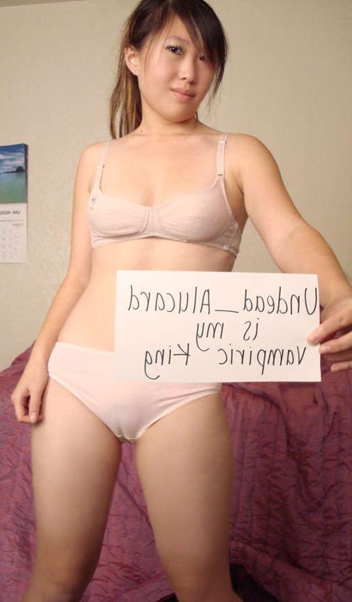 15P Asian girl taking requests for naughty pics from internet friends