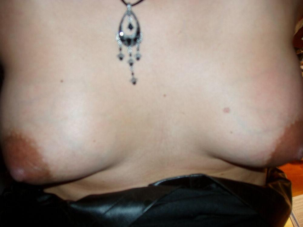 15P Pregnant Girlfriends posing and fucking