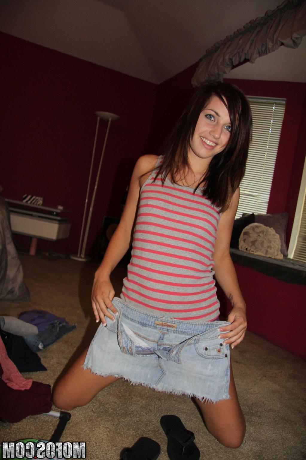 20P Real amateur user submitted girlfriends