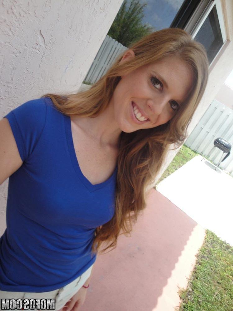 20P Real amateur user submitted girlfriends