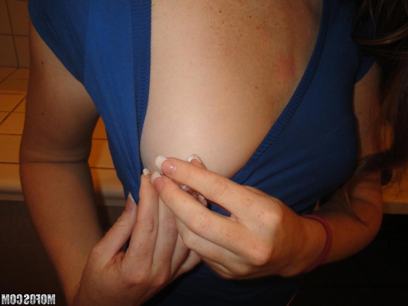 20P Real amateur user submitted girlfriends