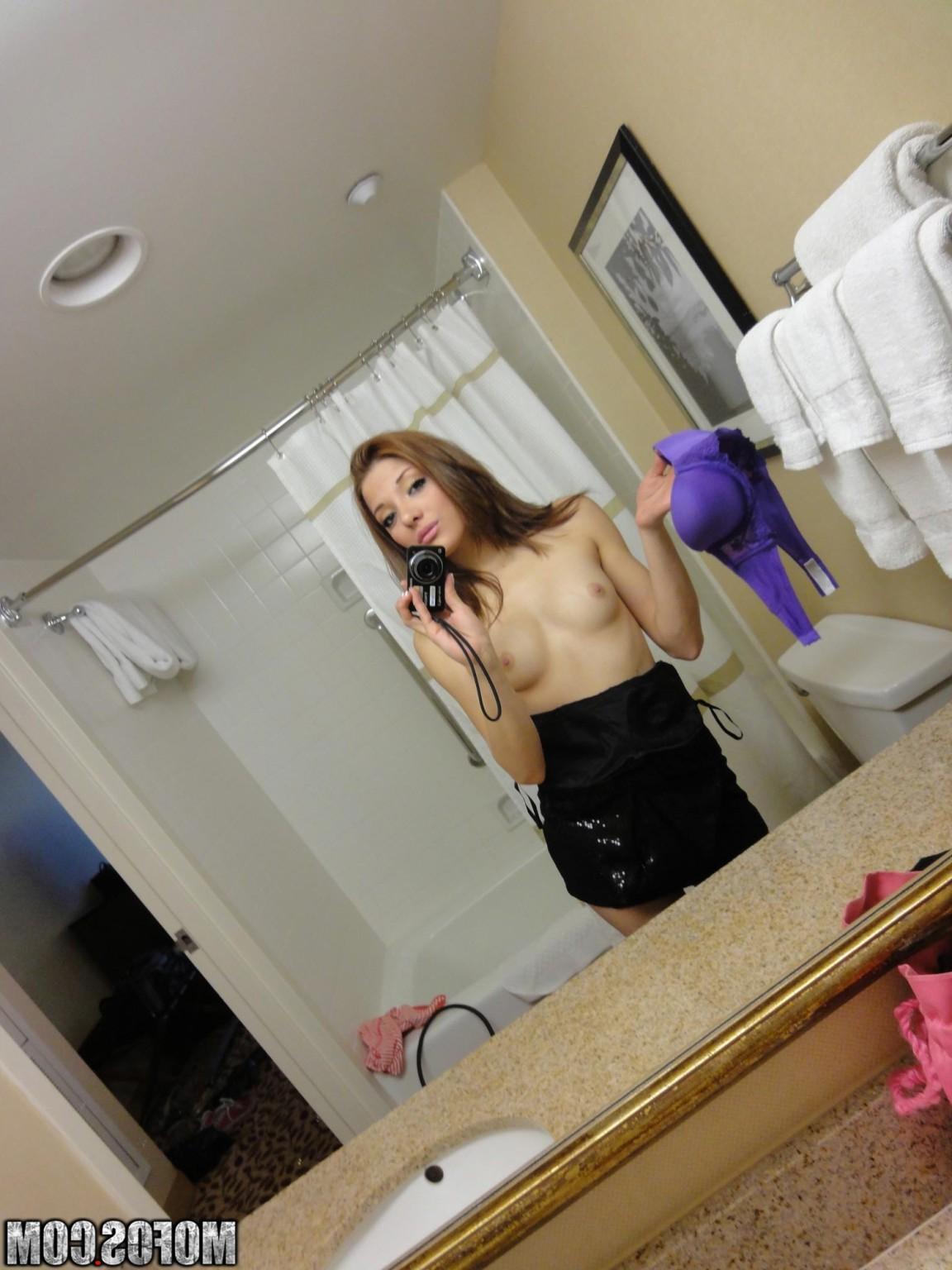 20P Real amateur user submitted girlfriends