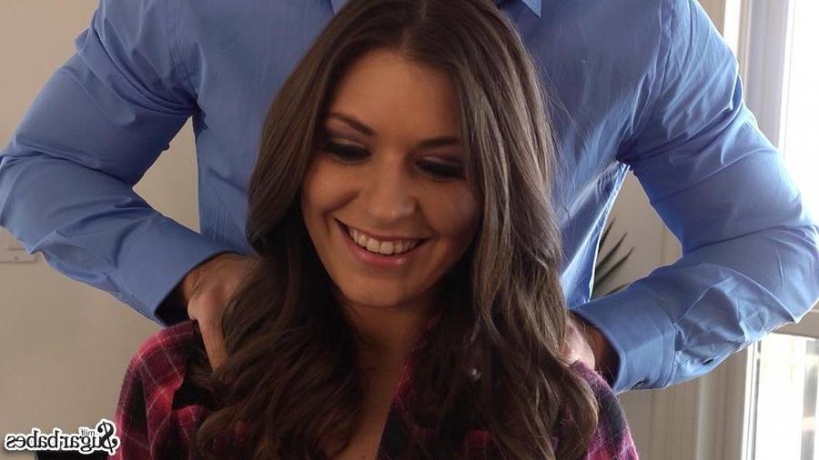 16P Milf Victoria Lawson cheating with her sugar daddy