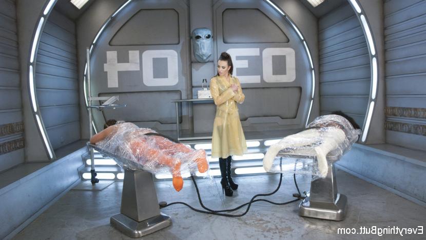 15P Aliens from Uranus Fuel spaceships with Farts and orgasms!