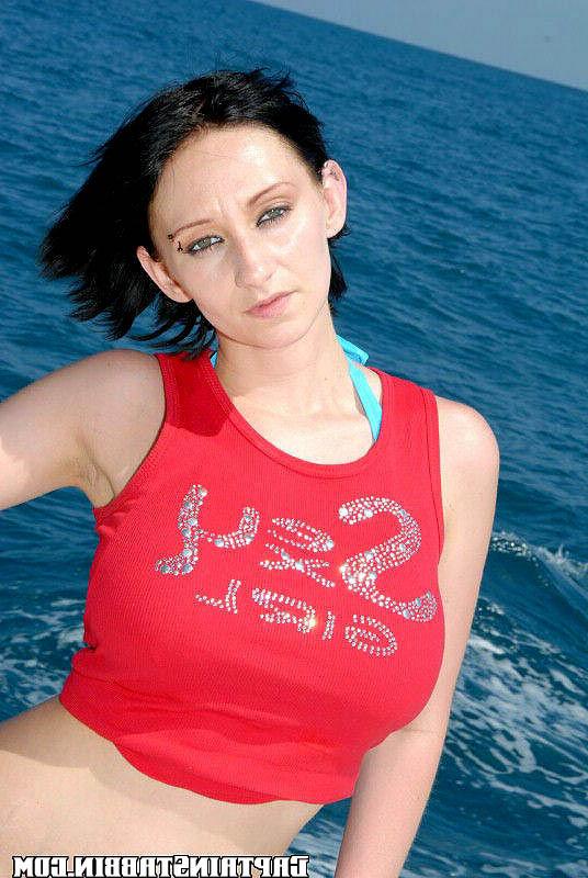 16P This cute brunnette amateur gets a facefull of nut in these hot boat banging pic