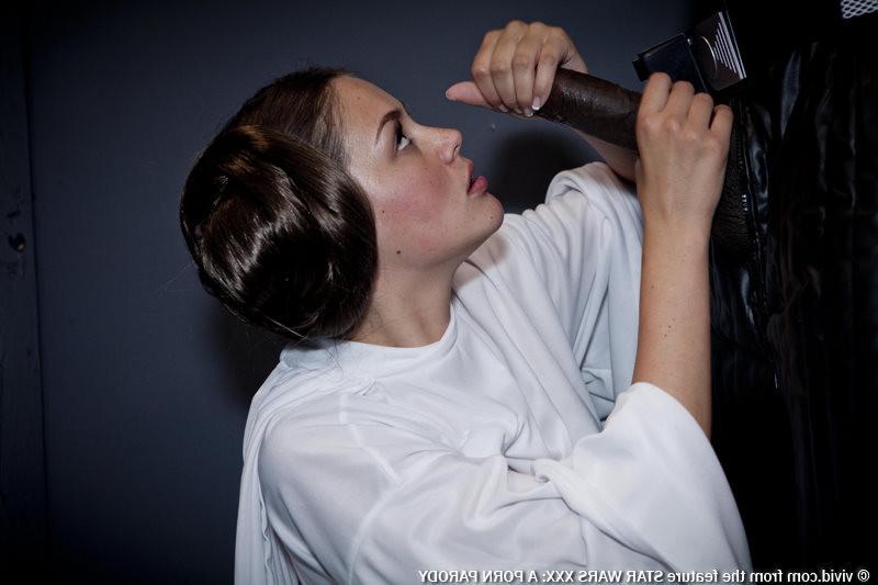 16P Allie Haze as Princess Leia sucking Darth Vaders cock
