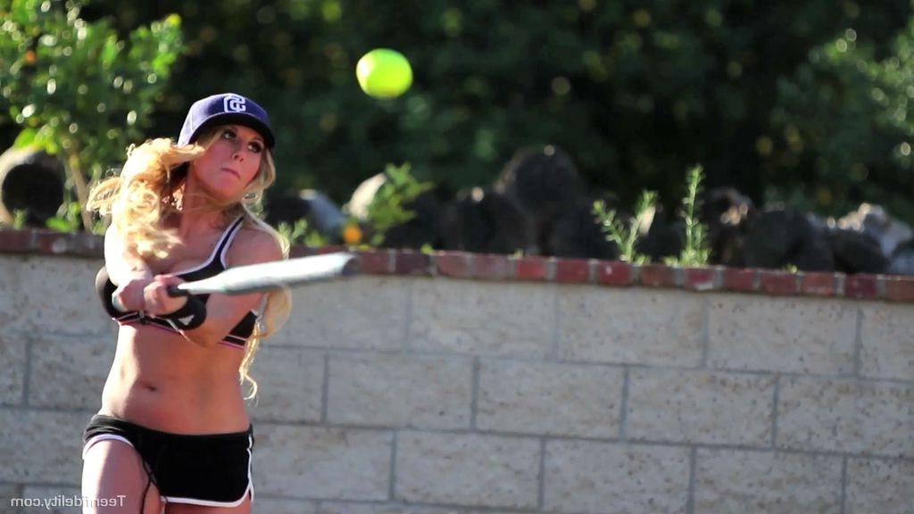 16P Charisma Capelli fucked in her ass after baseball