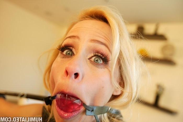 12P Disgraced Milf