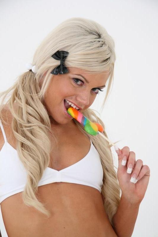 12P Tricia Oaks and Chase Taylor gape their asses