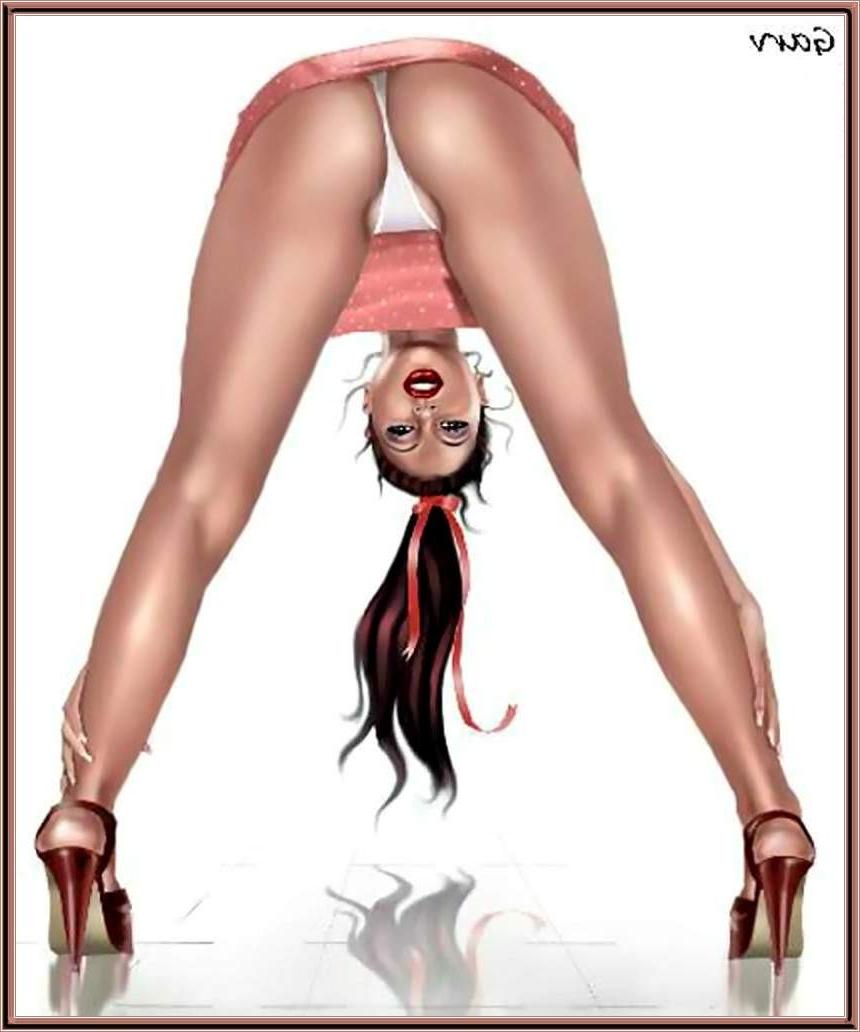 12P Lara Croft shows her Bush