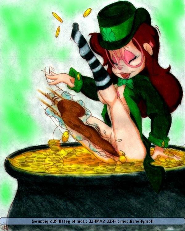 12P Cartoon Whore