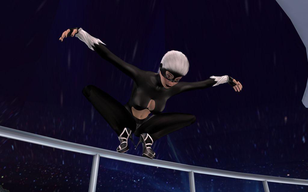 16P Busty superhero in a catsuit assaulting a yacht