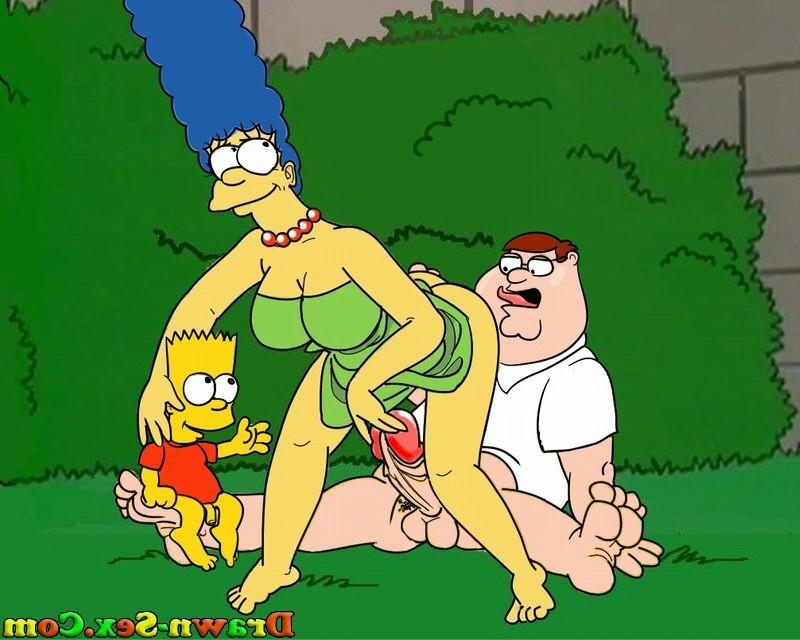 16P The simpsons vs the griffins