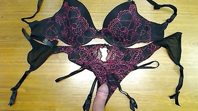 15P Pantie and Bra set from Slut Emma