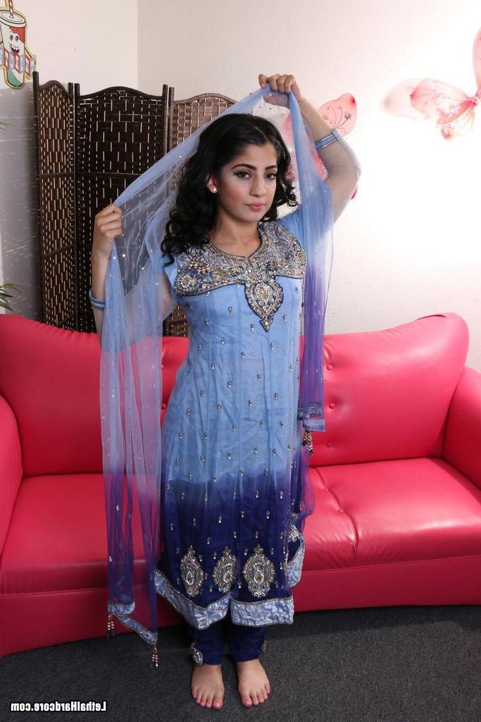 16P Arab babe Nadia M got fucked well