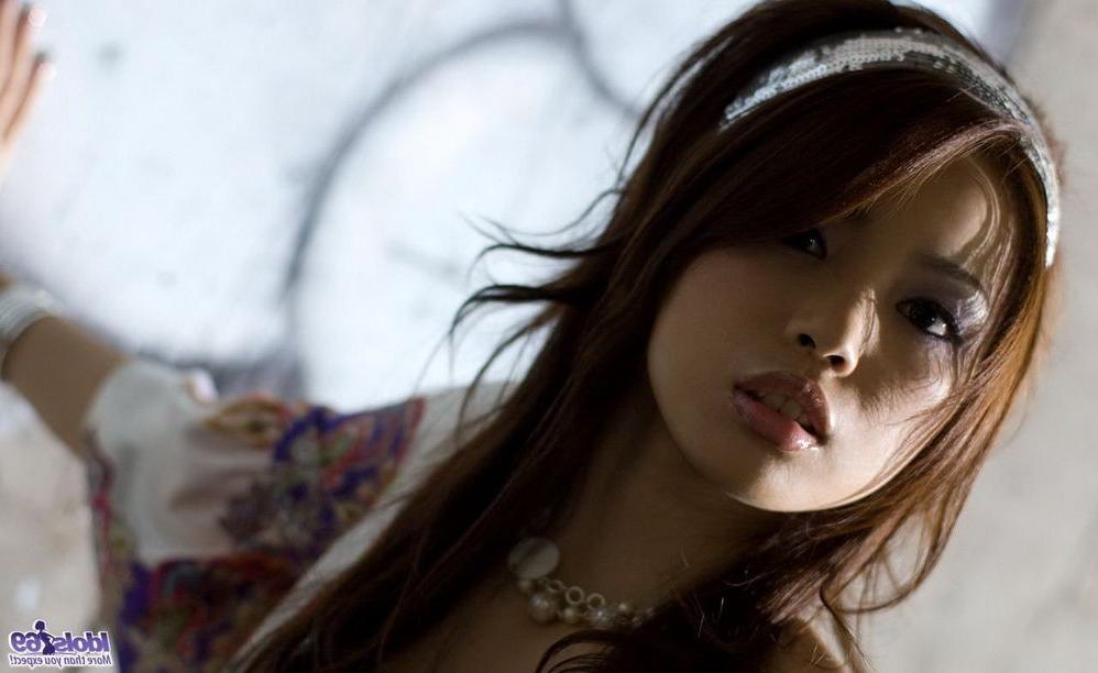 15P Naughty japan model Risa Kasumi poses showing body