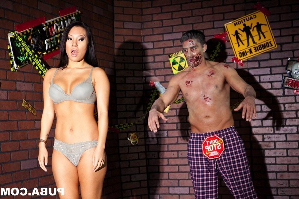 16P Japanese beauty Asa Akira attacked by a zombie