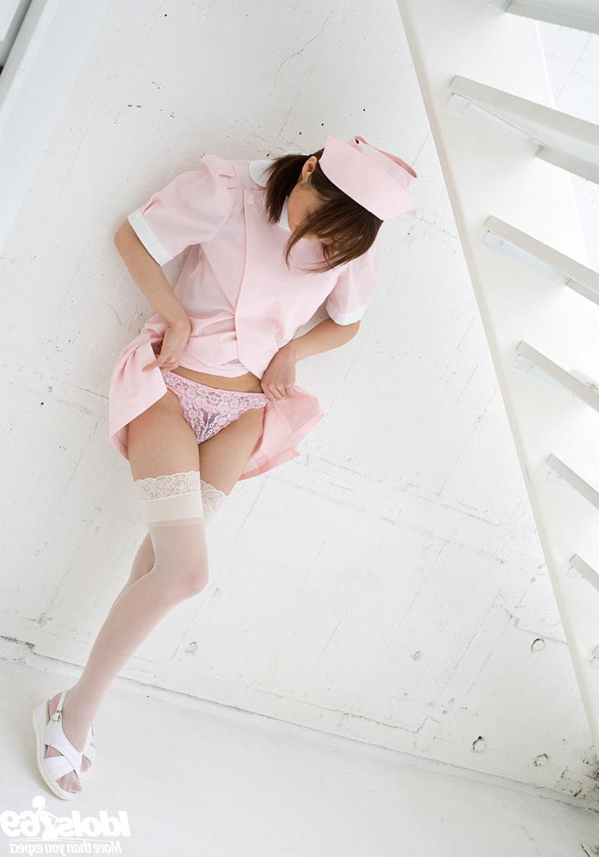 16P Japanese nurse