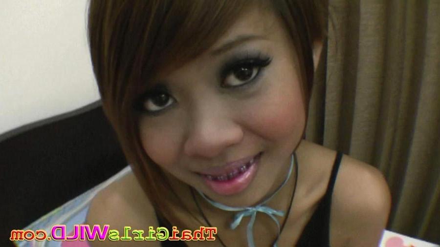 16P Cum drips from this braces wearing Thai slut