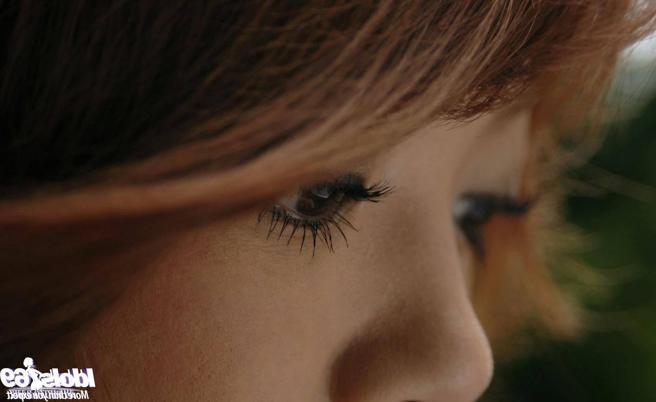 16P Japanese girl outside